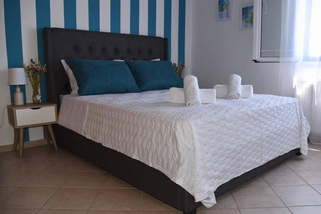 Pogonia Sea View Apartment 外观 照片